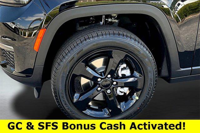 new 2025 Jeep Grand Cherokee L car, priced at $39,973
