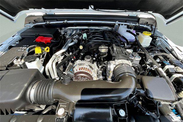 new 2025 Jeep Gladiator car, priced at $44,947