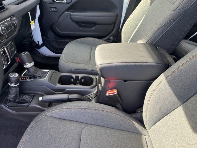 new 2025 Jeep Wrangler car, priced at $35,977