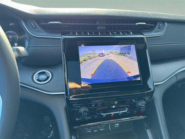 new 2025 Jeep Grand Cherokee L car, priced at $40,151