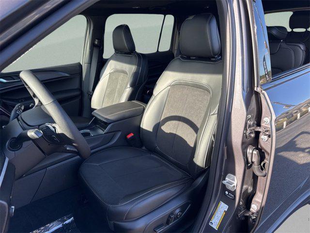 new 2025 Jeep Grand Cherokee L car, priced at $40,151