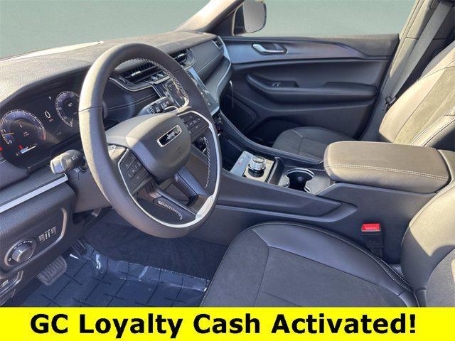 new 2025 Jeep Grand Cherokee L car, priced at $39,976