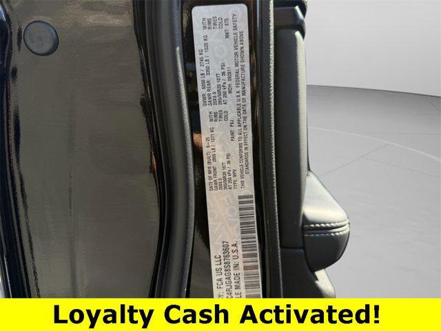 new 2025 Jeep Grand Cherokee car, priced at $37,973