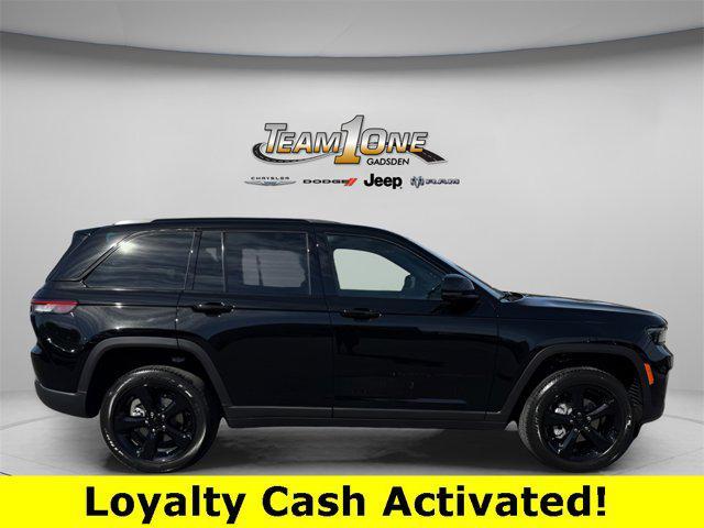 new 2025 Jeep Grand Cherokee car, priced at $37,973