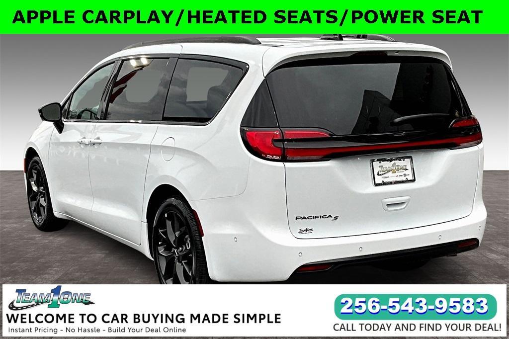 new 2024 Chrysler Pacifica car, priced at $41,991