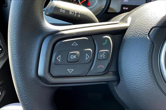 new 2025 Jeep Gladiator car, priced at $42,492