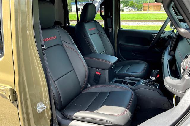 new 2025 Jeep Gladiator car, priced at $52,997