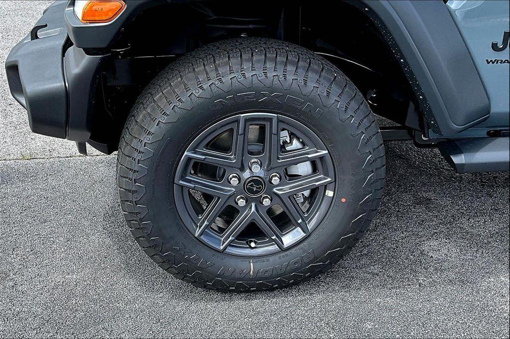 new 2025 Jeep Wrangler car, priced at $44,993