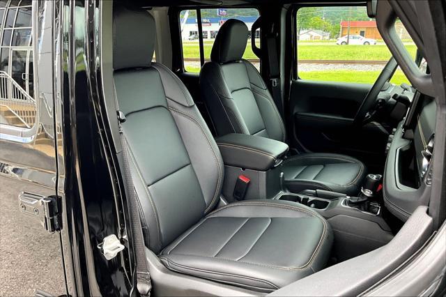 new 2025 Jeep Wrangler car, priced at $54,397