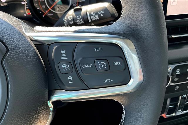 new 2025 Jeep Wrangler car, priced at $50,092
