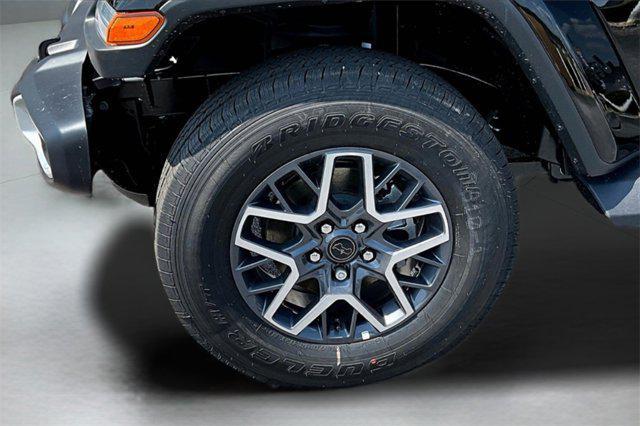 new 2025 Jeep Wrangler car, priced at $48,711