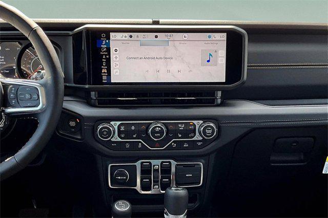 new 2025 Jeep Wrangler car, priced at $48,711