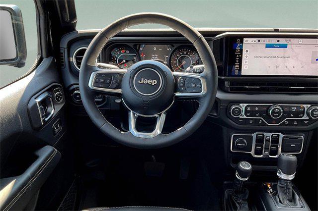 new 2025 Jeep Wrangler car, priced at $48,711