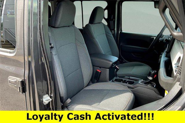 new 2025 Jeep Gladiator car, priced at $38,971