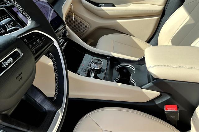 new 2025 Jeep Grand Cherokee L car, priced at $41,347