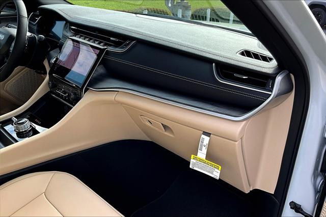 new 2025 Jeep Grand Cherokee L car, priced at $41,347