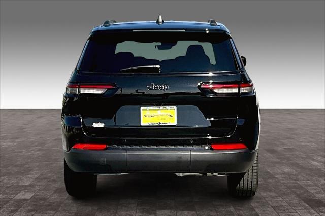new 2025 Jeep Grand Cherokee L car, priced at $42,554