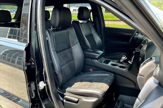 used 2021 Jeep Grand Cherokee car, priced at $24,685