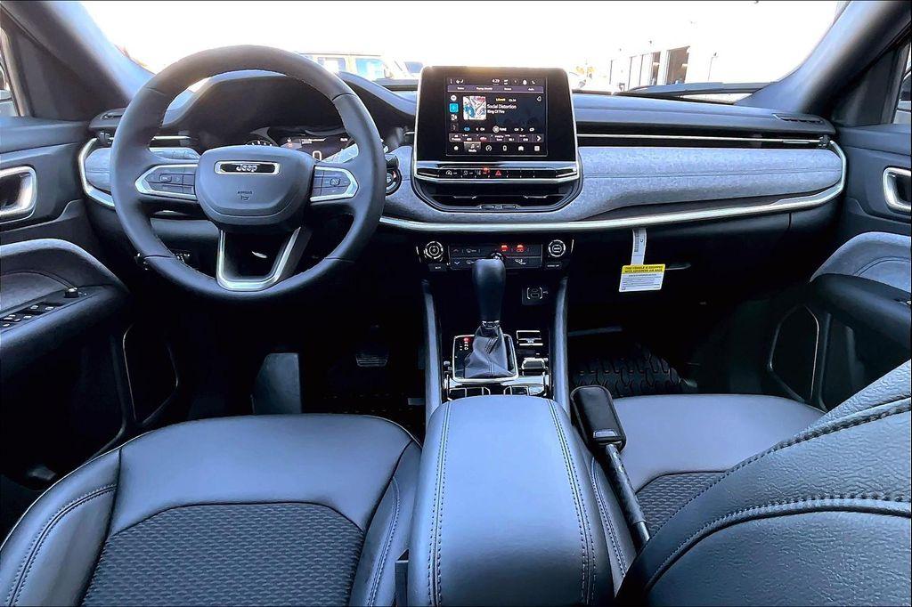 new 2025 Jeep Compass car, priced at $26,246
