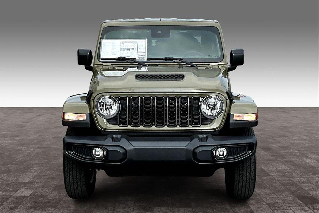 new 2025 Jeep Gladiator car, priced at $42,744