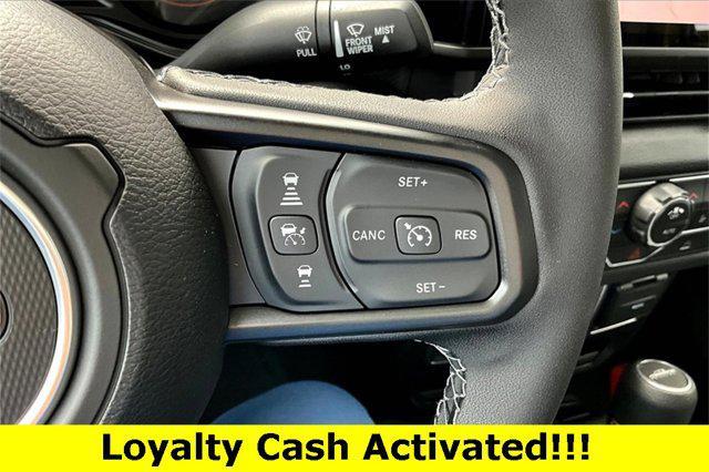 new 2025 Jeep Gladiator car, priced at $41,974