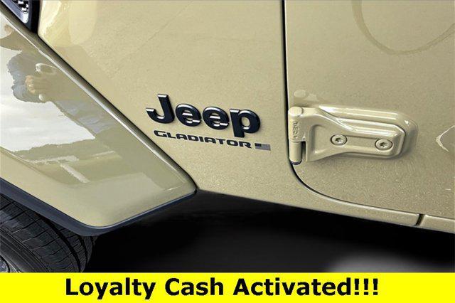 new 2025 Jeep Gladiator car, priced at $41,974