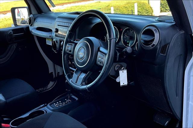 used 2015 Jeep Wrangler Unlimited car, priced at $16,933