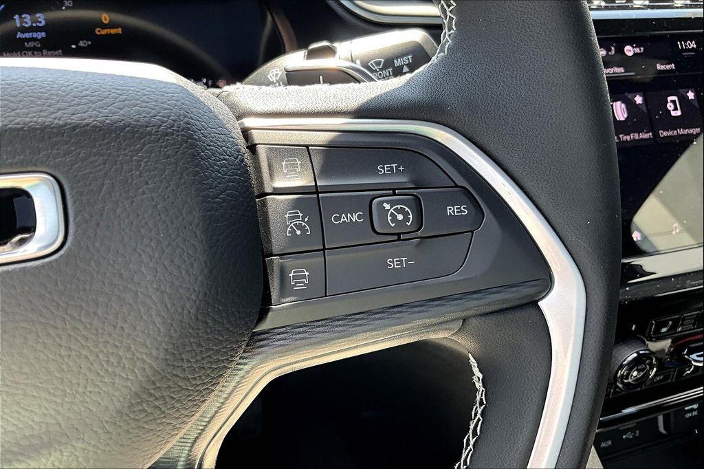 new 2025 Jeep Grand Cherokee L car, priced at $36,492