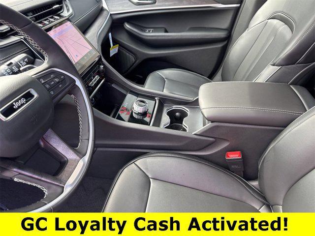 new 2025 Jeep Grand Cherokee L car, priced at $41,997