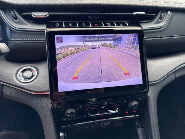 new 2025 Jeep Grand Cherokee L car, priced at $41,997