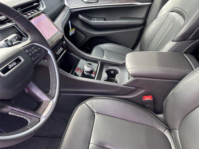 new 2025 Jeep Grand Cherokee L car, priced at $41,997