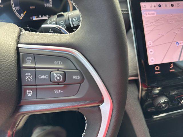 new 2025 Jeep Grand Cherokee L car, priced at $41,997