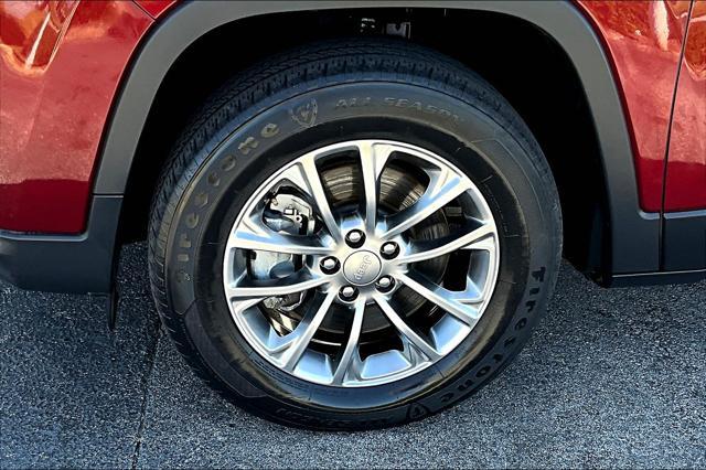 used 2019 Jeep Cherokee car, priced at $14,358