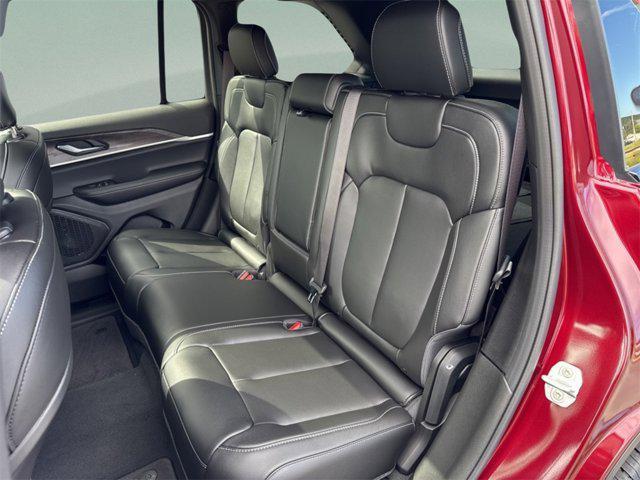 used 2025 Jeep Grand Cherokee car, priced at $40,973