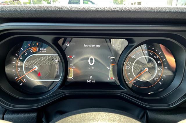 new 2025 Jeep Wrangler car, priced at $45,229