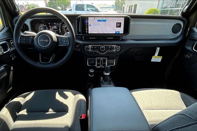 new 2025 Jeep Wrangler car, priced at $45,229