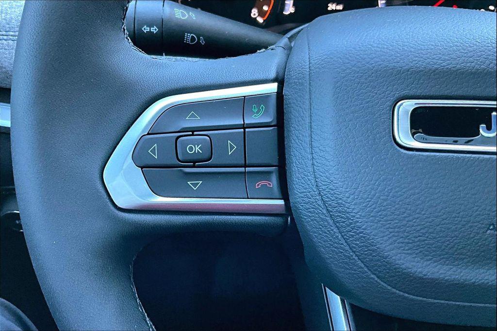 new 2025 Jeep Compass car, priced at $25,488