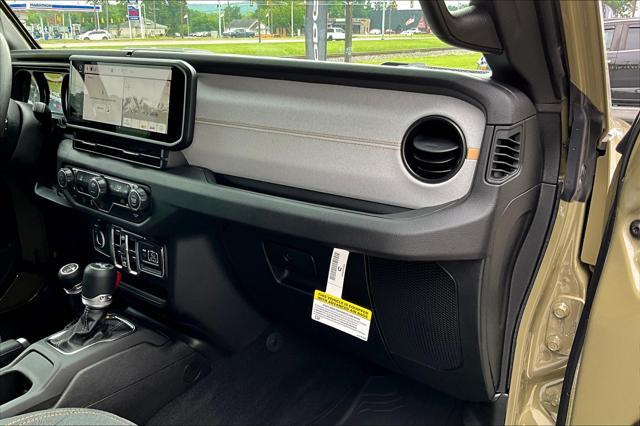 new 2025 Jeep Wrangler car, priced at $51,665