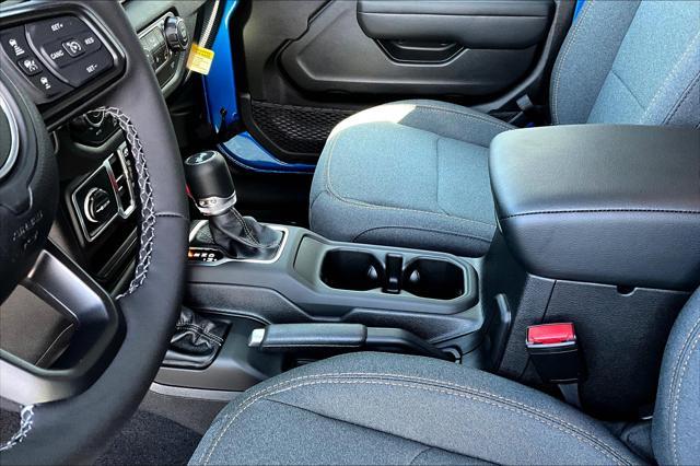 new 2025 Jeep Wrangler car, priced at $48,247