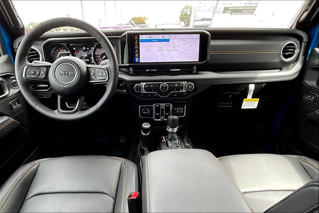 new 2025 Jeep Gladiator car, priced at $43,495