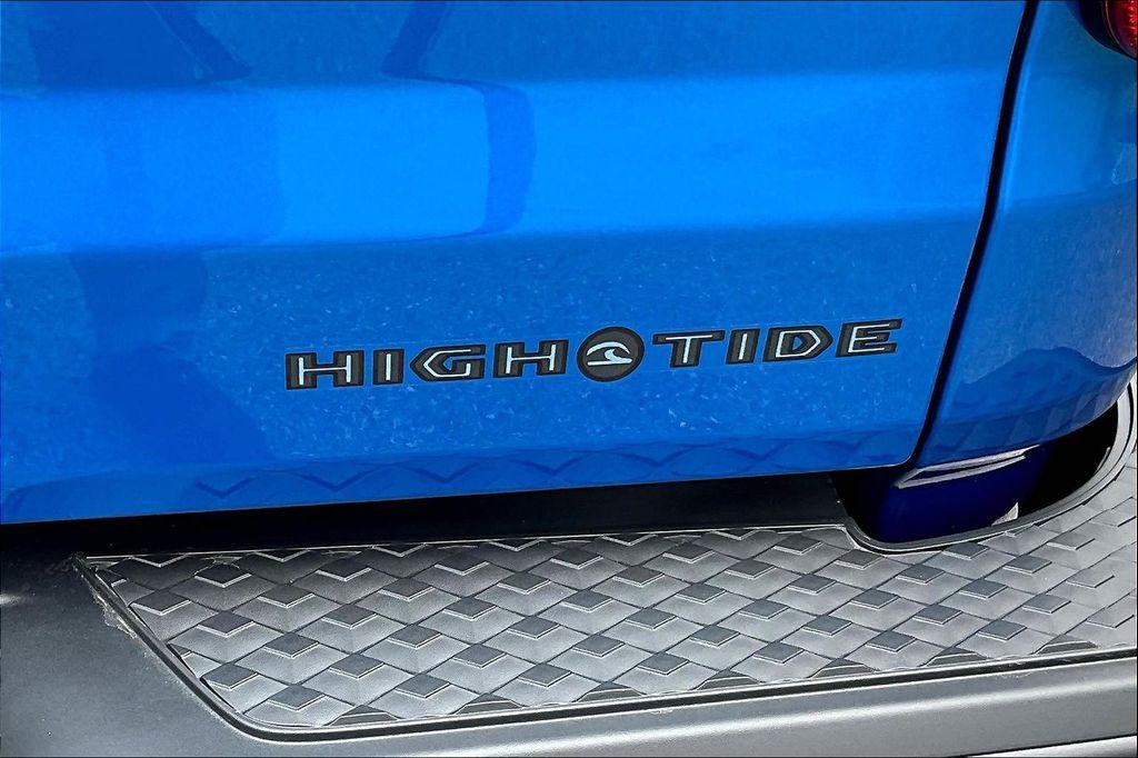 new 2025 Jeep Gladiator car, priced at $43,495