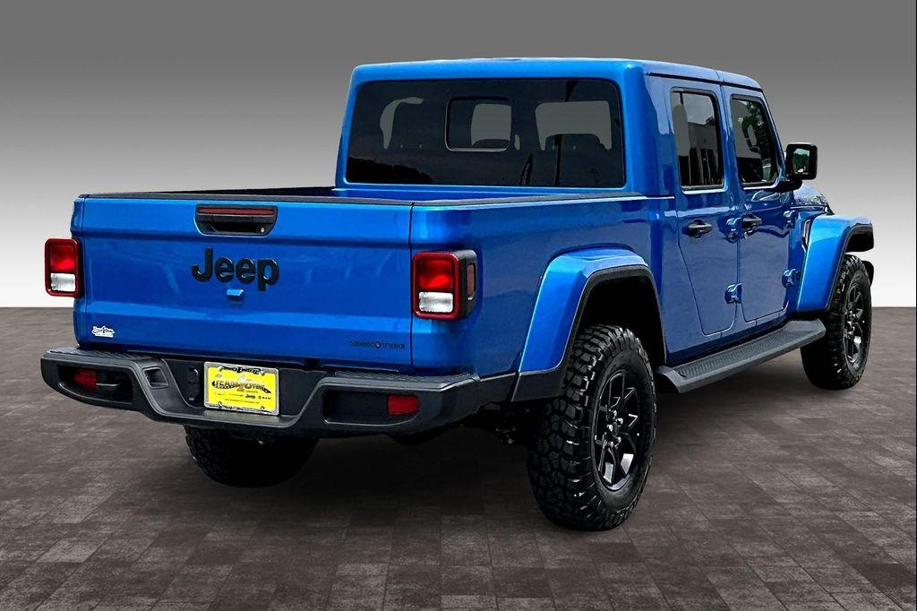 new 2025 Jeep Gladiator car, priced at $43,495