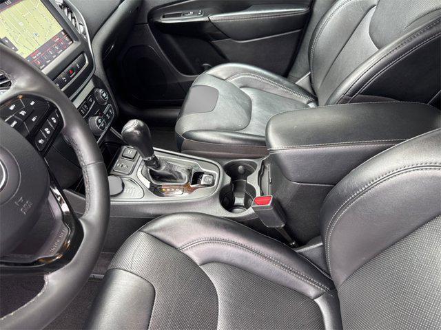 used 2023 Jeep Cherokee car, priced at $17,996