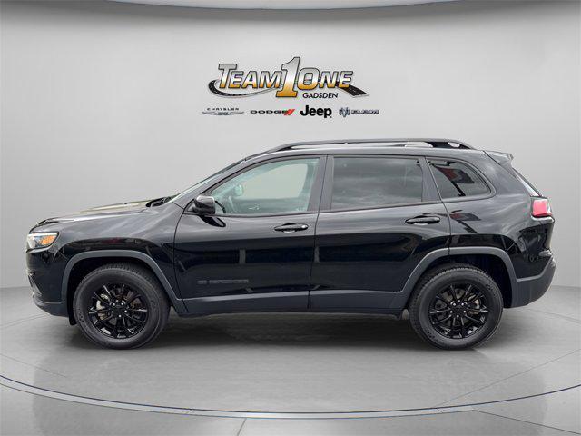 used 2023 Jeep Cherokee car, priced at $17,996