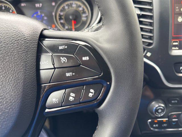 used 2023 Jeep Cherokee car, priced at $17,996