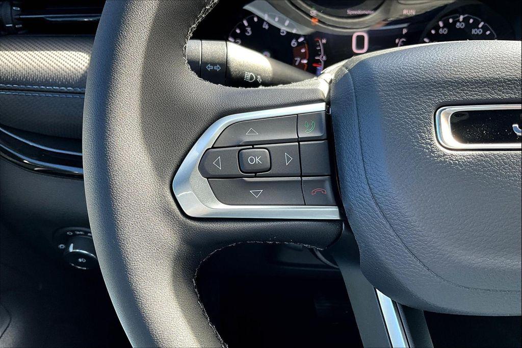 new 2025 Jeep Compass car, priced at $23,994