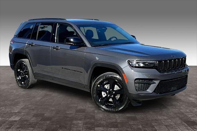 new 2025 Jeep Grand Cherokee car, priced at $42,290