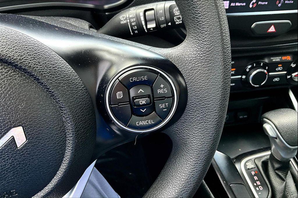 used 2022 Kia Soul car, priced at $13,662