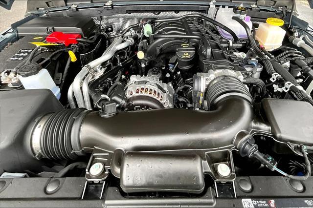 new 2025 Jeep Gladiator car, priced at $48,984