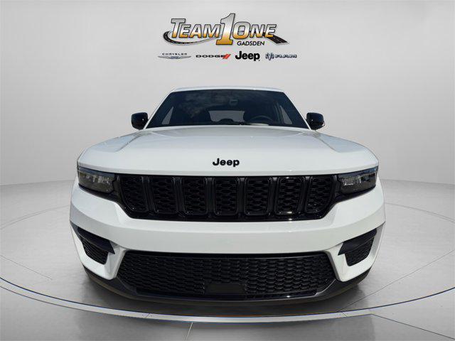new 2025 Jeep Grand Cherokee car, priced at $42,614